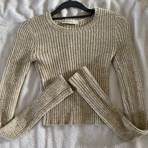 Cropped sweater
